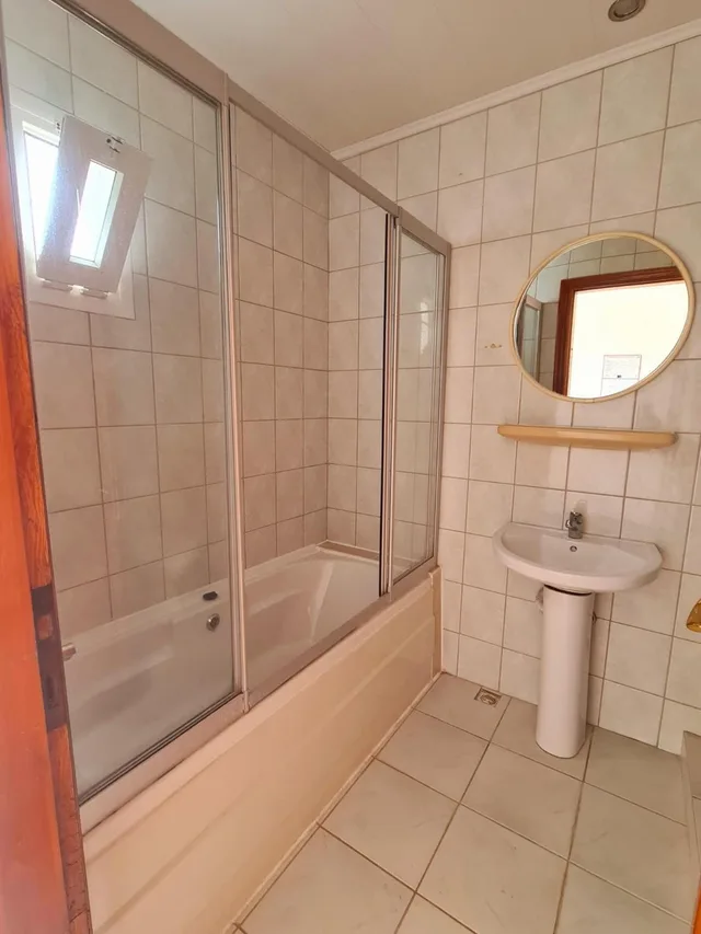 غرفة قياسية بسرير مزدوج بإطلالة على البحر، Nagi Beach Hotel 9/10