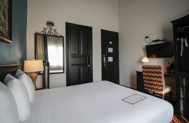 غرفة قياسية بسرير كوين بشرفة، Hotel Casino Morelia 6/10