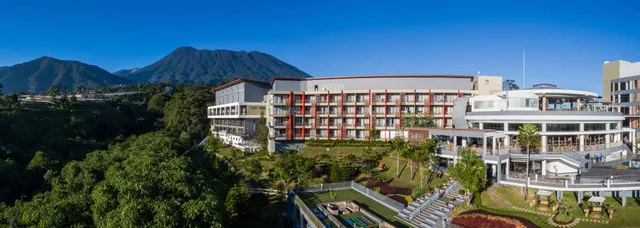 فيلا سوبيريور، Pesona Alam Resort & Spa 1/2