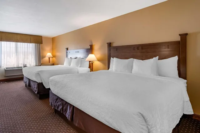 Standard, Multiple Beds, Sofa، Best Western Desert Inn 1/5