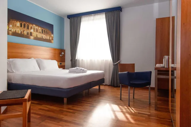 غرفة سوبيريور بشرفة مفردة بسرير مزدوج، Best Western Hotel Fiera Verona 1/1