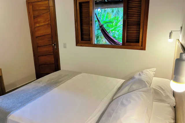 غرفة كومفورت ثلاثية بسرير كوين وسرير فردي، Velinn Pousada Bromelias 3/10