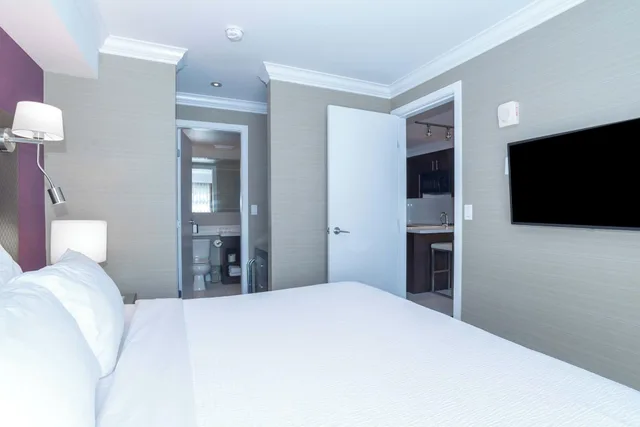 جناح بإطلالة، Sandman Signature Kamloops Hotel 1/4