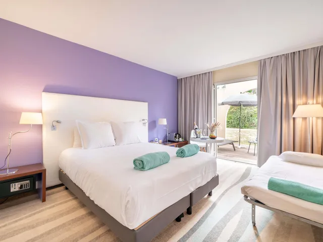 غرفة سوبيريور بشرفة مع أريكة، Mercure Antibes Sophia Antipolis Hotel 4/6