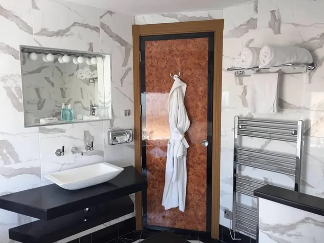 غرفة تنفيذية بسرير كينج، Pier Hotel 4/4