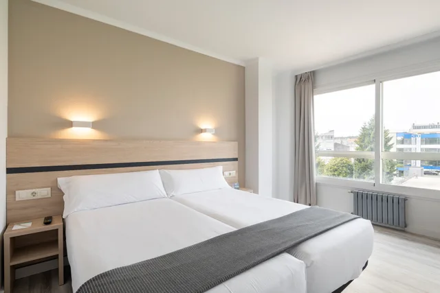 غرفة قياسية بسرير مزدوج أو سريرين منفصلين، Hotel Alda Camiño Ingles 2/10
