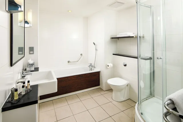 Superior, King Bed, Nottingham Belfry Hotel & Spa 2/2