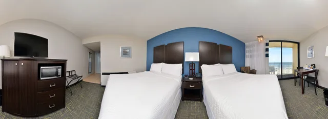 Room, 2 Queen Beds, Ocean Front, Balcony، Four Points By Sheraton Virginia Beach Oceanfront 6/12