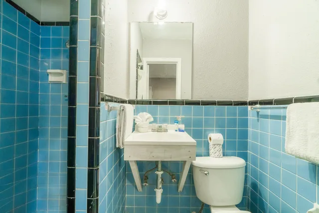 غرفة قياسية رباعية، Alamo Oasis Inn and Suites By OYO San Antonio 5/5