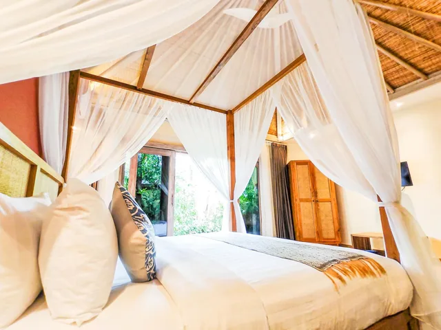 فيلا بمسبح خاص، Seminyak Square Hotel 4/10