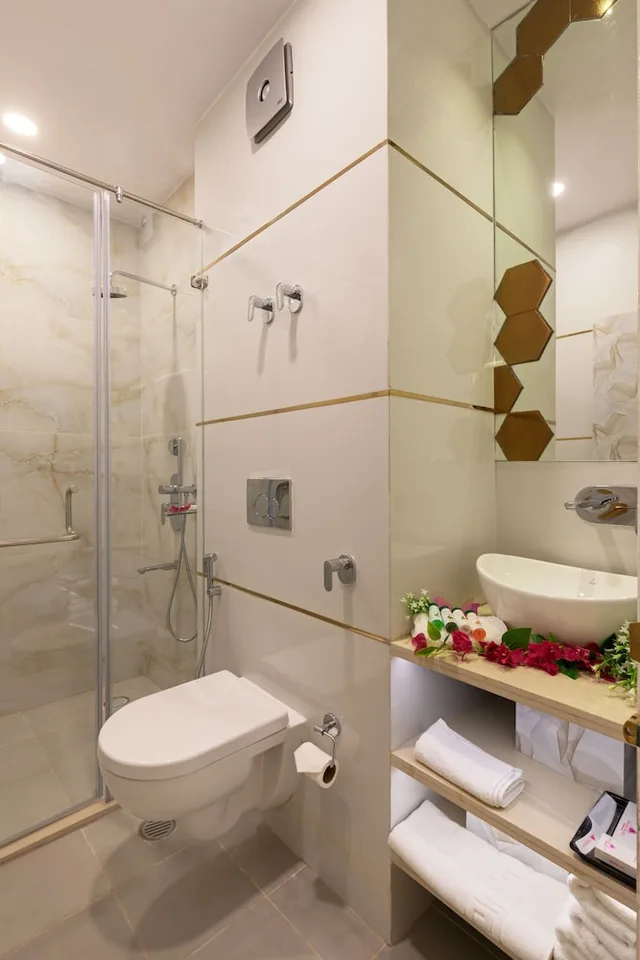 Theme, Modern, Double Bed, Sofa، SARANG PALACE 4/4