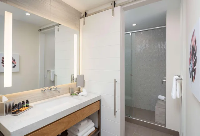 جناح بشرفة، Canopy By Hilton West Palm Beach Downtown 4/4