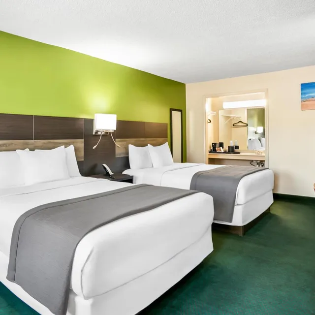 غرفة بسريرين مزدوجين للمدخنين، Americas Best Value Inn Rome 1/7