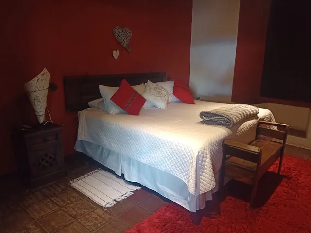 جناح رومانسي بسرير كينج، Hotel Monasterio 5/9