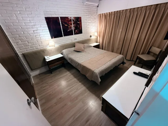 غرفة قياسية رباعية، Shelton Hotel 3/10