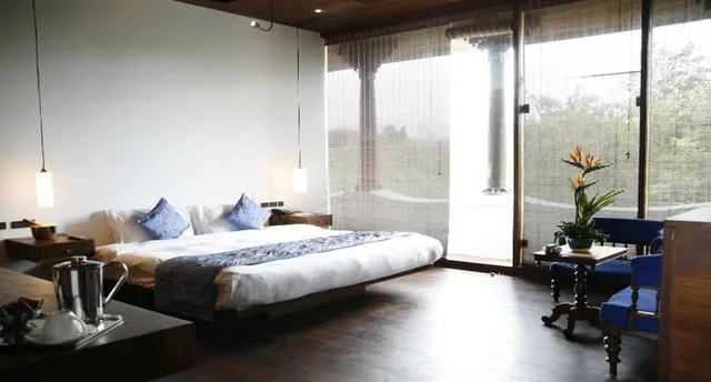 بنتهاوس بسرير كوين، Le Duplex 4/10