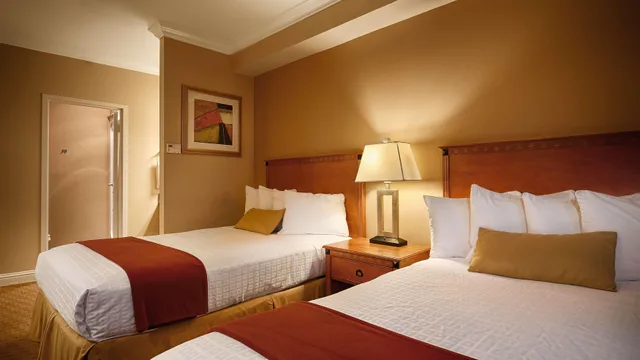 غرفة بسرير مزدوج لذوي الإعاقة، Best Western Plus Kingsland 3/7