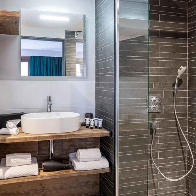 غرفة بسرير مزدوج بإطلالة على الجبل، Tetras Lodge 7/8