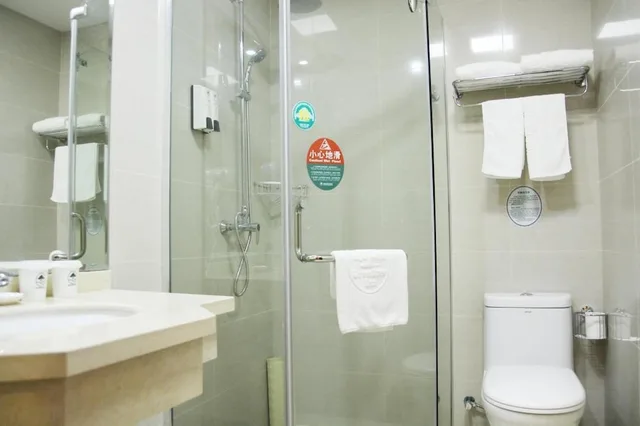 غرفة بسريرين منفصلين، GREENTREE INN HUIZHOU CHENJIANG INTERCITY RAIL STATION HOTEL 3/6