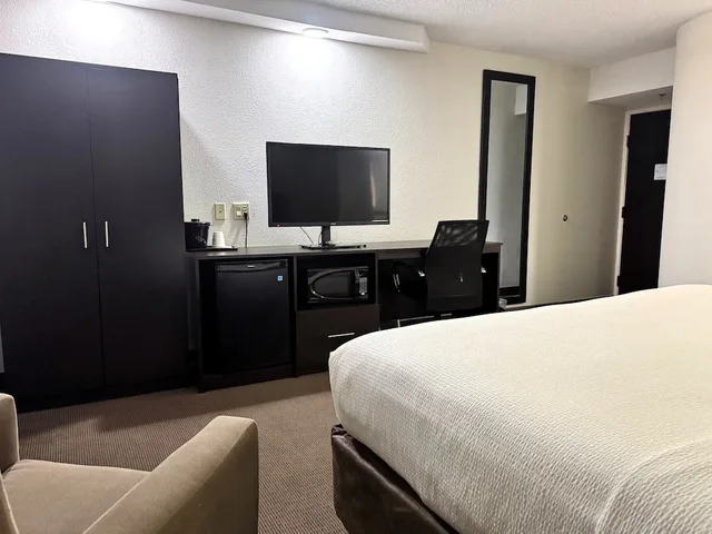 غرفة بسرير كينج لذوي الإعاقة، Travelodge by Wyndham Flowood 9/10