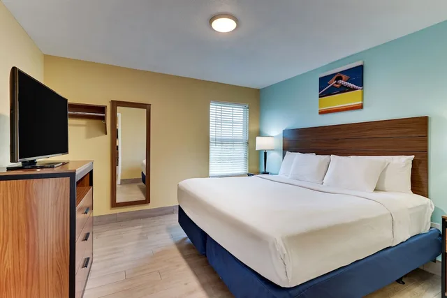 فيلا بسريرين مزدوجين بغرفتي نوم بمطبخ صغير، Captain Apos S Quarters Inn 1/3