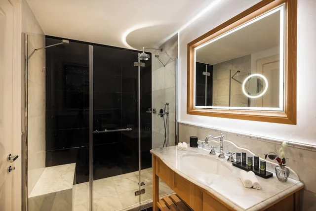 غرفة بريميوم بسرير كينج، Hotel Fluela Davos 4/7