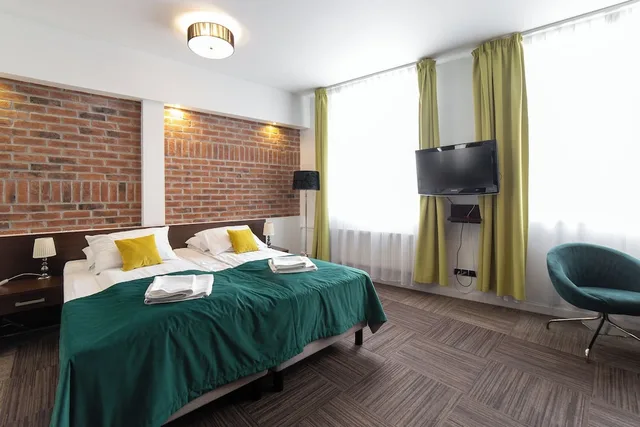 غرفة كومفورت ثلاثية بسريرين منفصلين مع أريكة، Hotel Artus 8/10