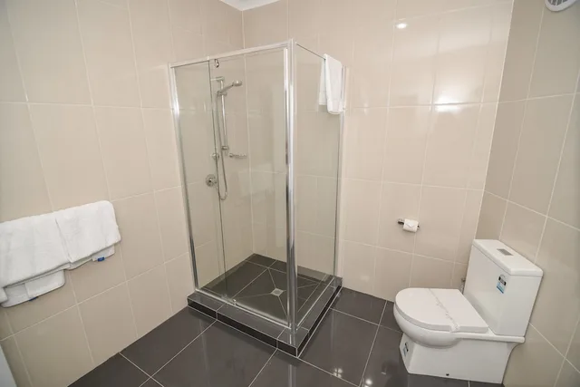غرفة عائلية بسرير كوين وسريرين منفصلين، DANDENONG MOTEL 4/7