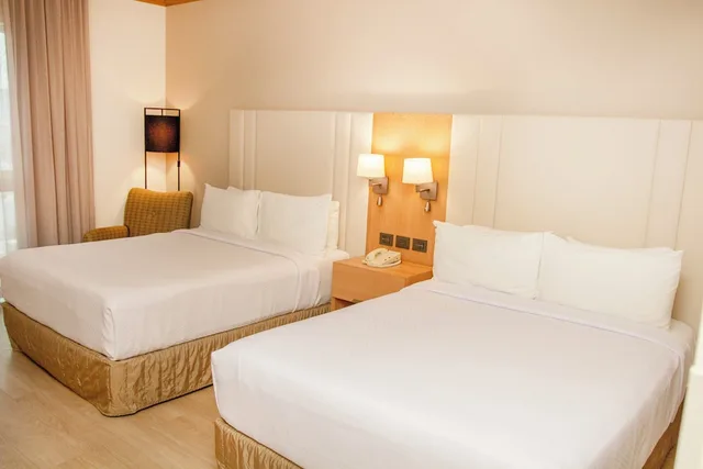 غرفة قياسية بسريرين مزدوجين، Crowne Plaza Torreon 1/10