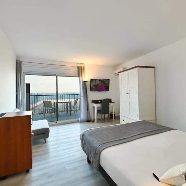 جناح جونيور بإطلالة على البحر، Hôtel Le Catalan Restaurant Le Miradou 2/6