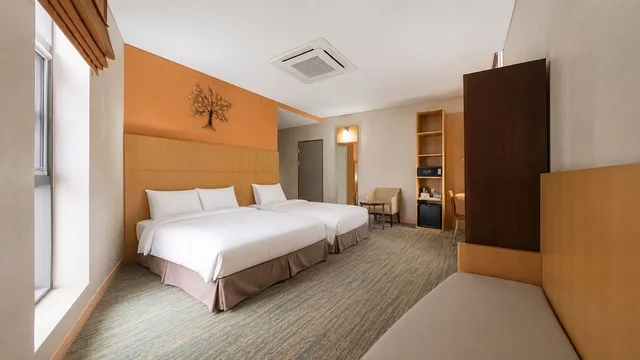 Deluxe, Family, 1 Queen and 1 Single Bed, Central 7 Hotel 6/8