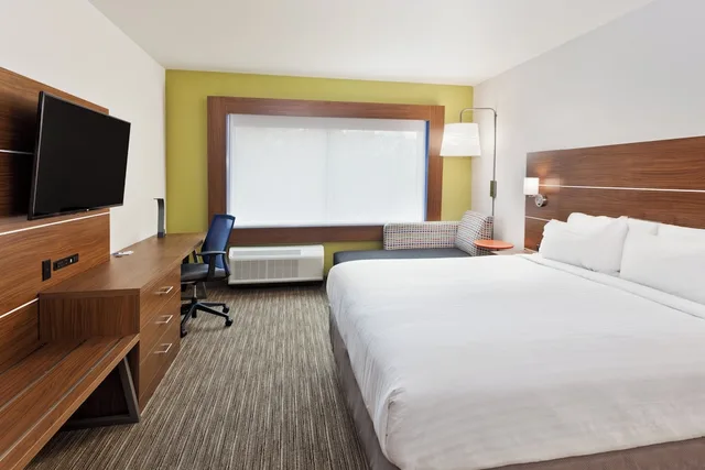 غرفة قياسية بسرير كينج لذوي الإعاقة، Holiday Inn Express And Suites Cartersville 1/4