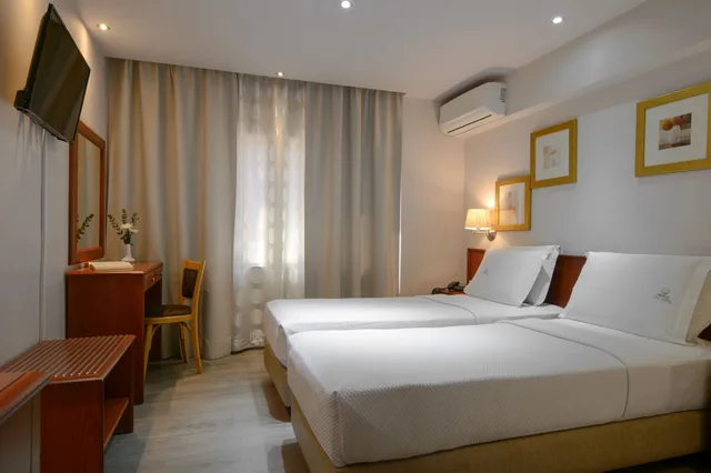 غرفة بسرير مزدوج، Piraeus City Hotel 1/10