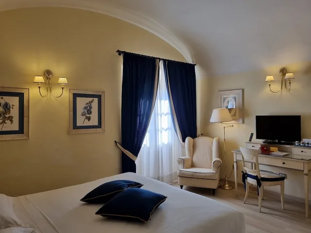 غرفة سوبيريور بسرير مزدوج، Bagni di Pisa Palace & Thermal Spa 1/3