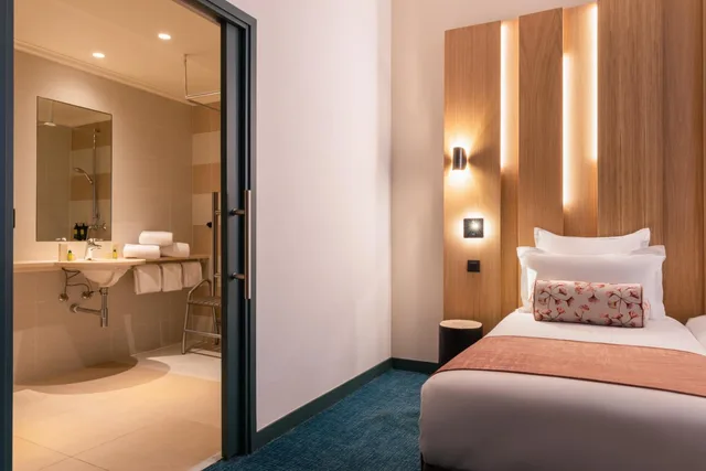 جناح جونيور ثلاثي بسرير مزدوج مع أريكة، Leonardo Boutique Hotel Paris Opera 3/3