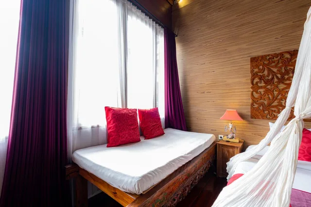 غرفة عائلية بسرير كوين مع أريكة، Kakul Villas & Suites 7/10