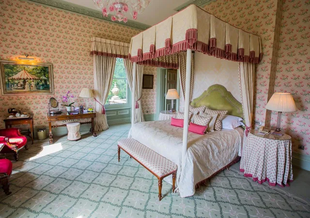 Four Poster, Suite، Kilworth House Hotel & Theatre 1/4