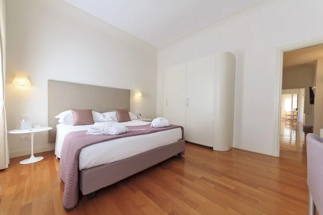 جناح فاخر بسرير كينج بغرفة نوم واحدة بحمام خاص مع أريكة، Residence Hilda 1/4
