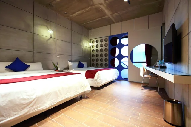 غرفة بسريرين كوين، The Compass Inn 1/1