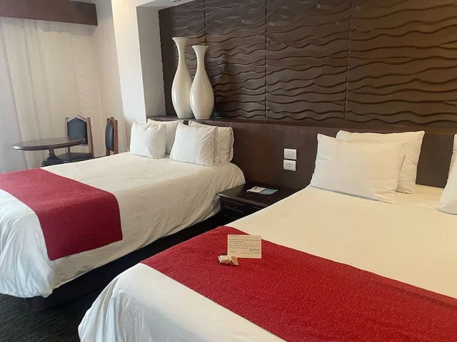 غرفة بسريرين كوين، Radisson Hotel Tapatio Guadalajara 3/5