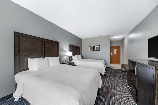 غرفة بسريرين كوين، Garner Hotel Oklahoma City Quail Springs by IHG 2/3