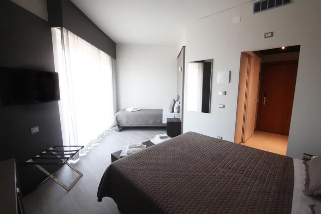 غرفة سوبيريور ثلاثية، Santin Hotel 2/3