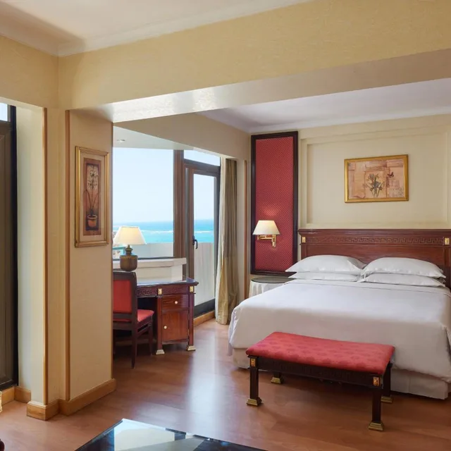Hospitality, Suite, Queen Bed, Garden View, Balcony, High Floor، Sheraton Montazah Hotel 1/5