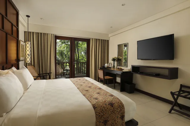 Deluxe, King Bed, Padma Resort Legian 5/10