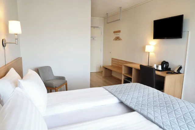 غرفة قياسية بسرير مزدوج، Fosshotel Nupar 4/5