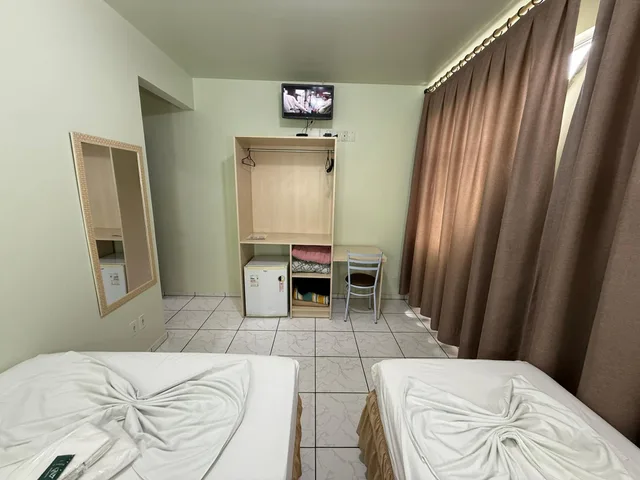شقة تنفيذية بإطلالة، Oasis Chartouni Hotel 1/4