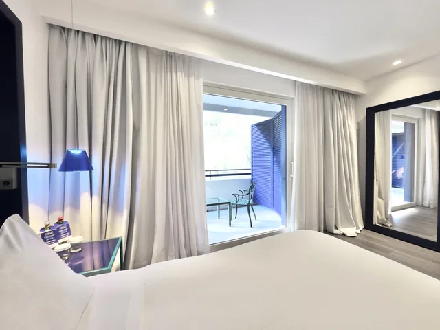 Room, Single, Hill View، Hilton Sorrento Palace 2/4