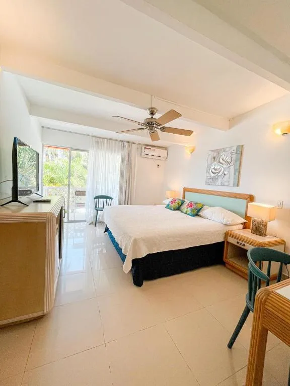 غرفة جونيور، Hotel Cocoplum Beach 2/4