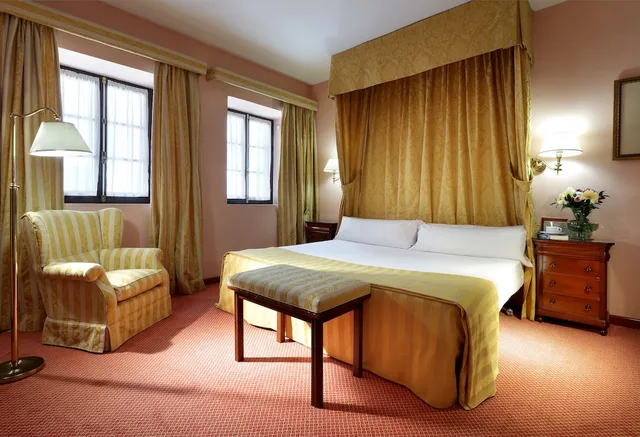 Room, Double Bed, Crisol Monasterio de San Miguel 1/10