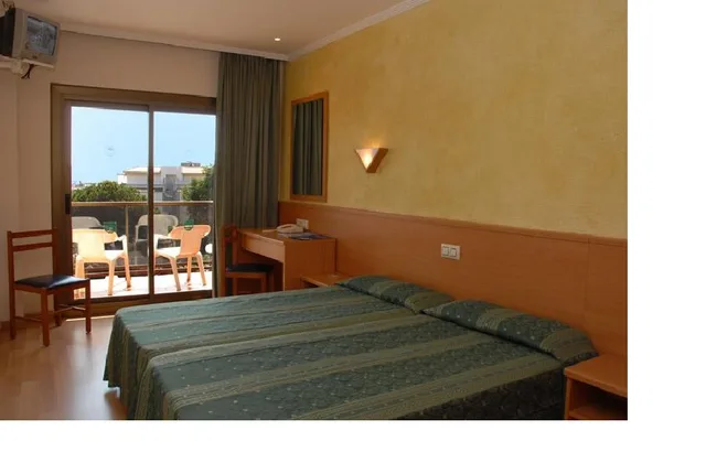 غرفة قياسية بسرير مزدوج أو سريرين منفصلين، Samba Hotel 2/2